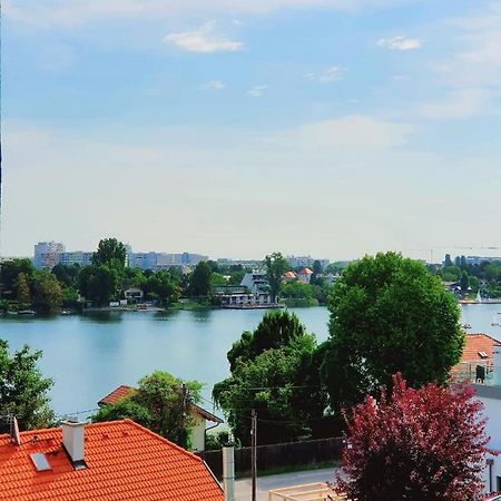 Near Lake Two Bedroom Fully Furnished Apartment Відень Екстер'єр фото